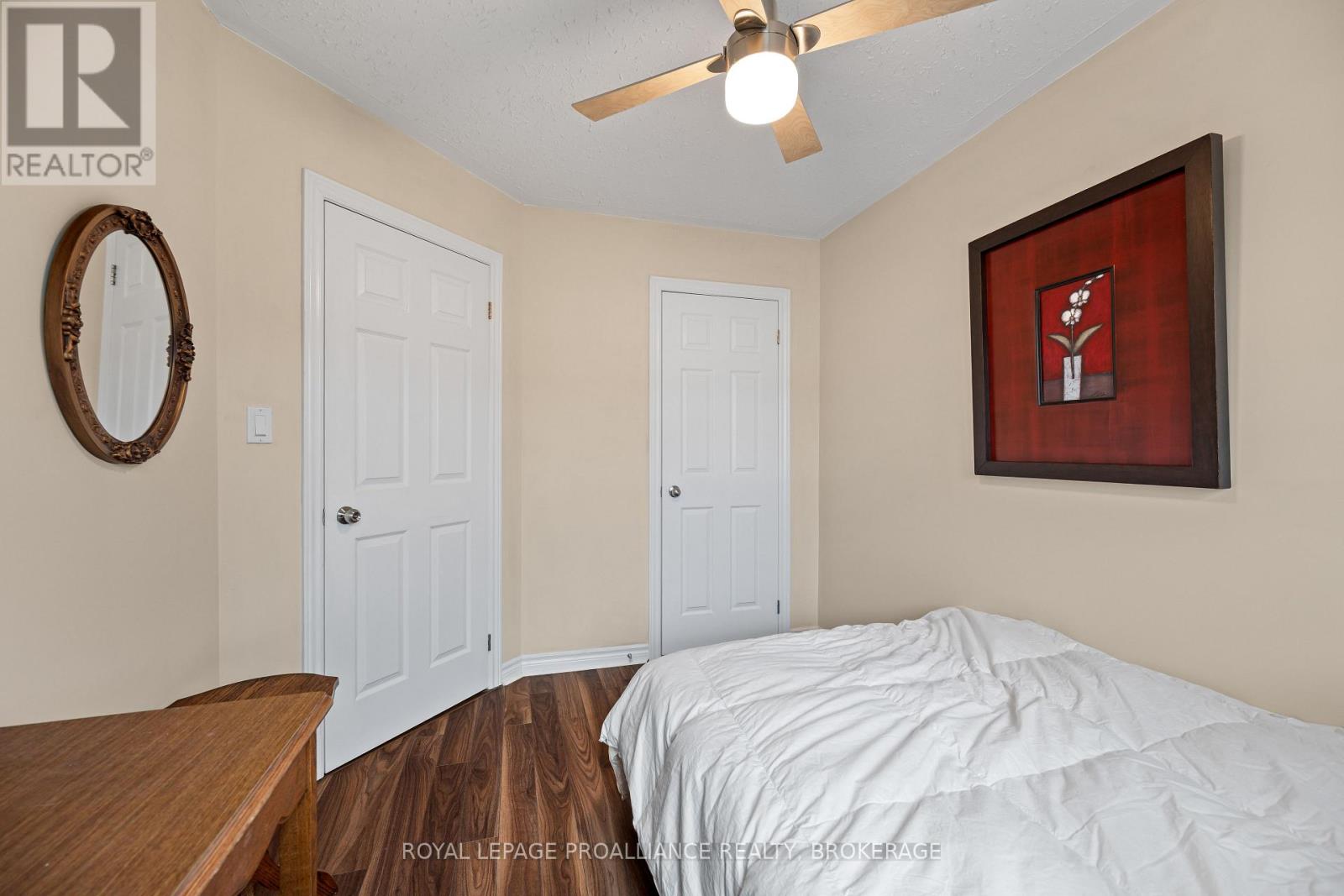 901 ASCOT LANE - 25