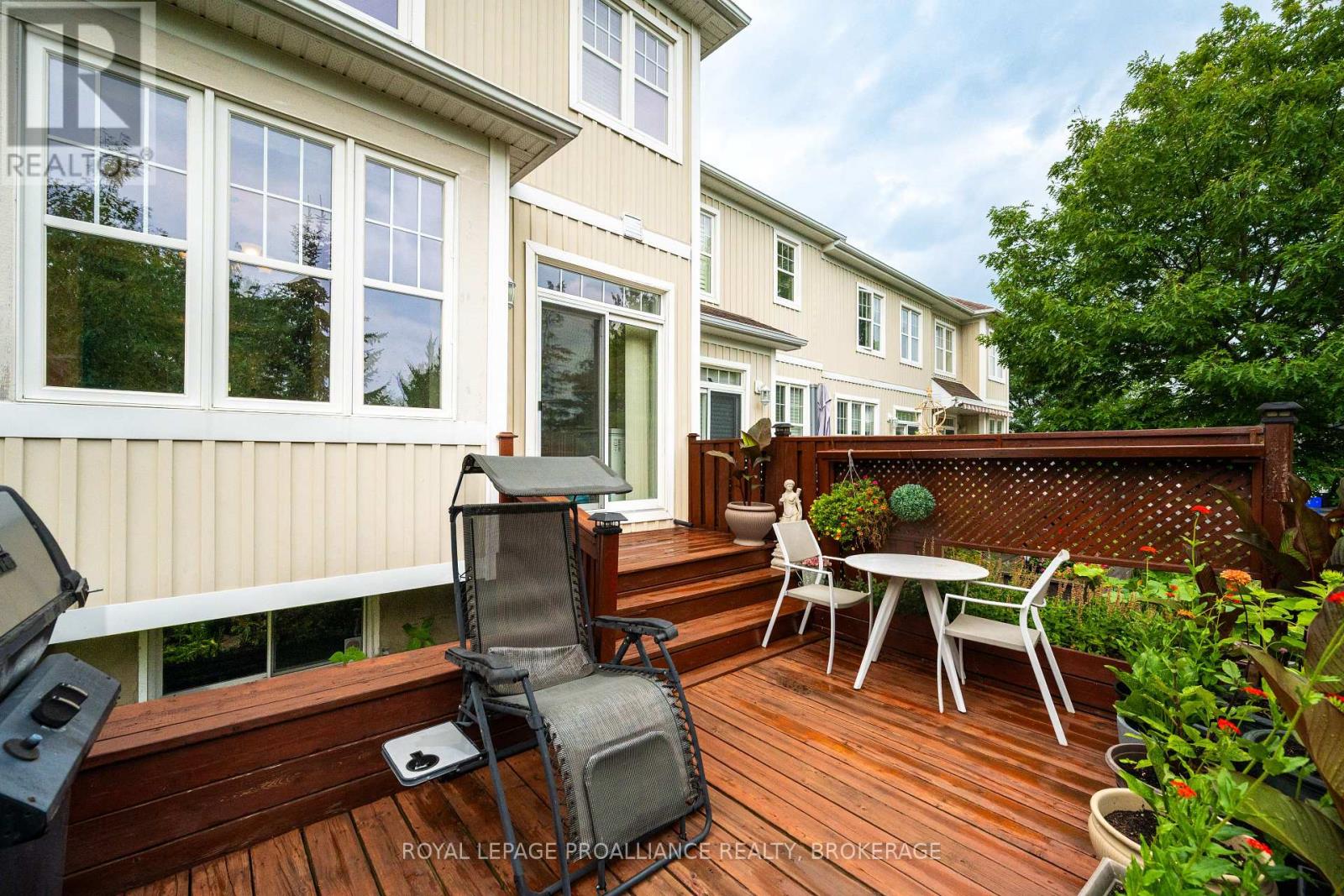 901 ASCOT LANE - 39