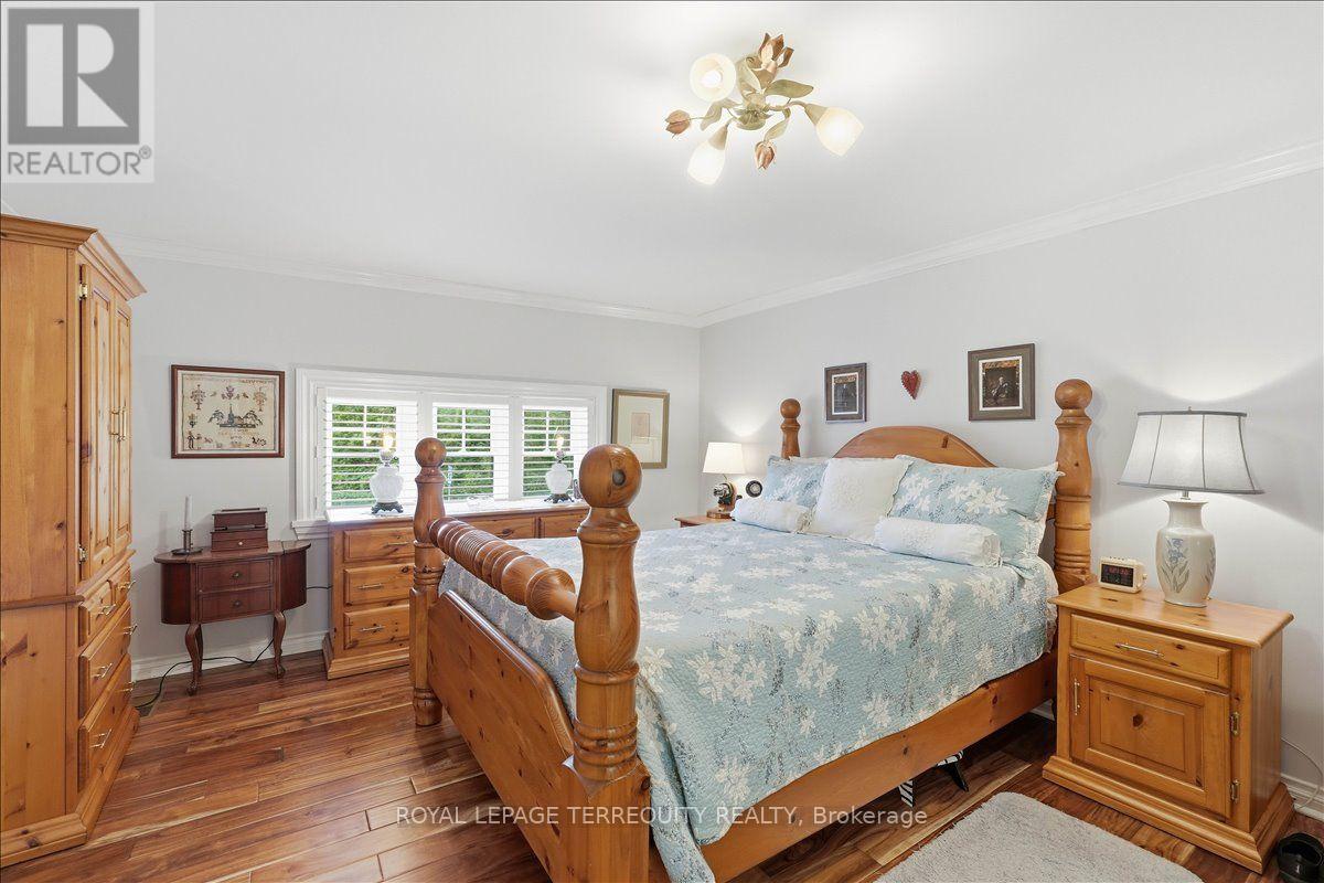 37 OLD HASTINGS ROAD - 22