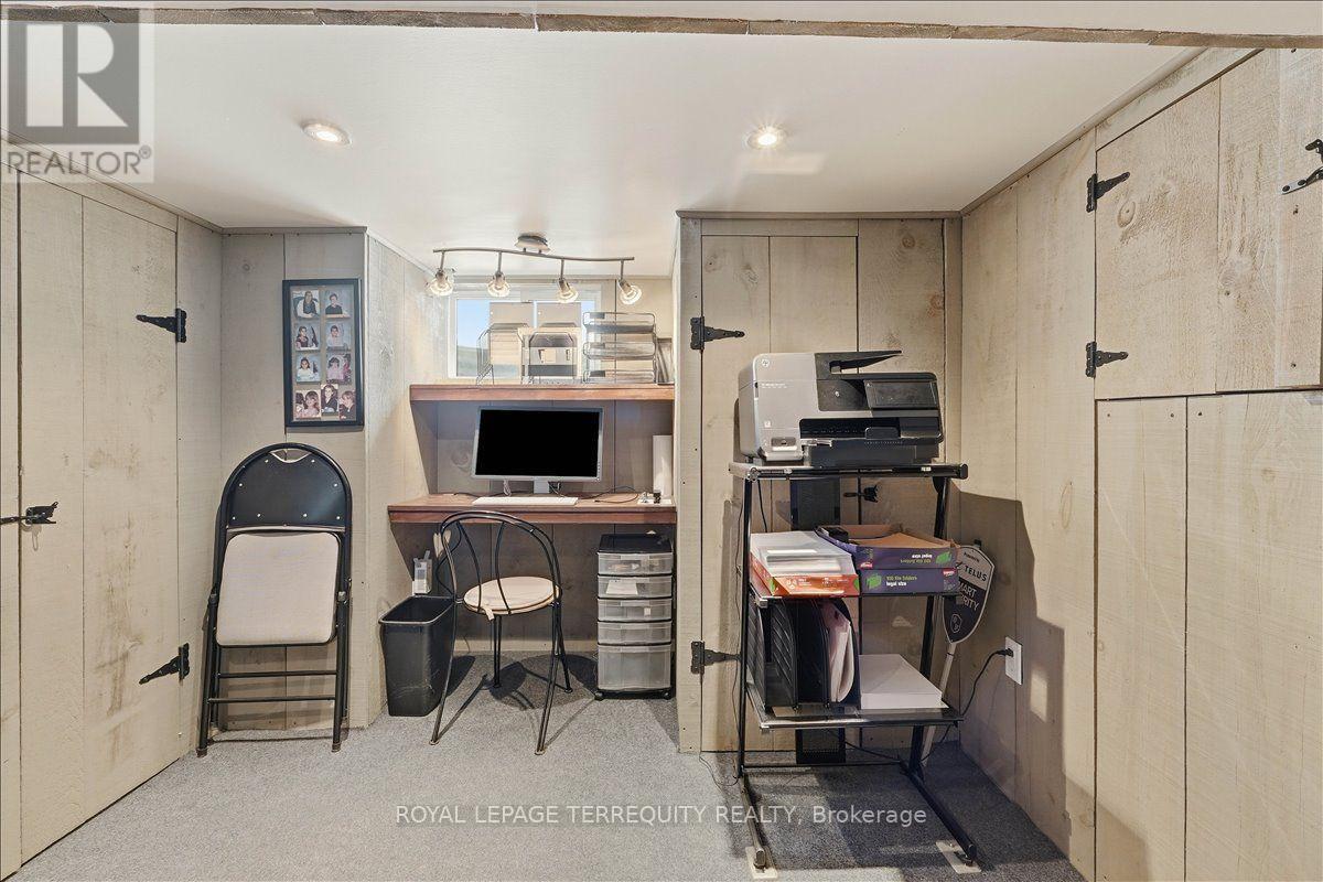 37 OLD HASTINGS ROAD - 26