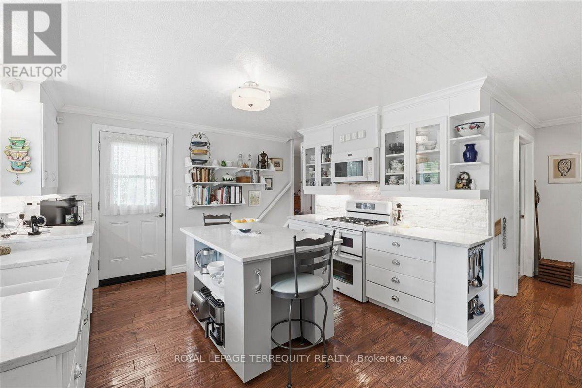 37 OLD HASTINGS ROAD - 4