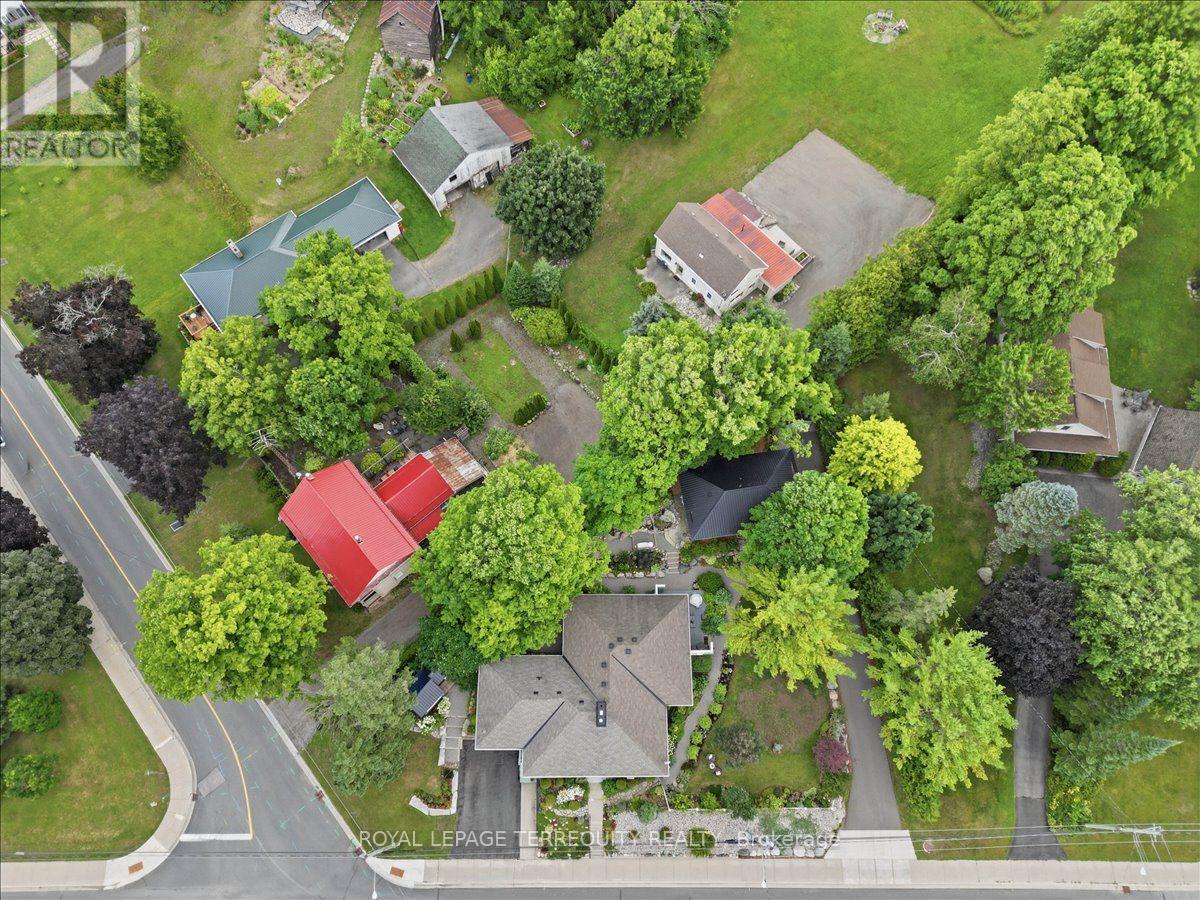 37 OLD HASTINGS ROAD - 41