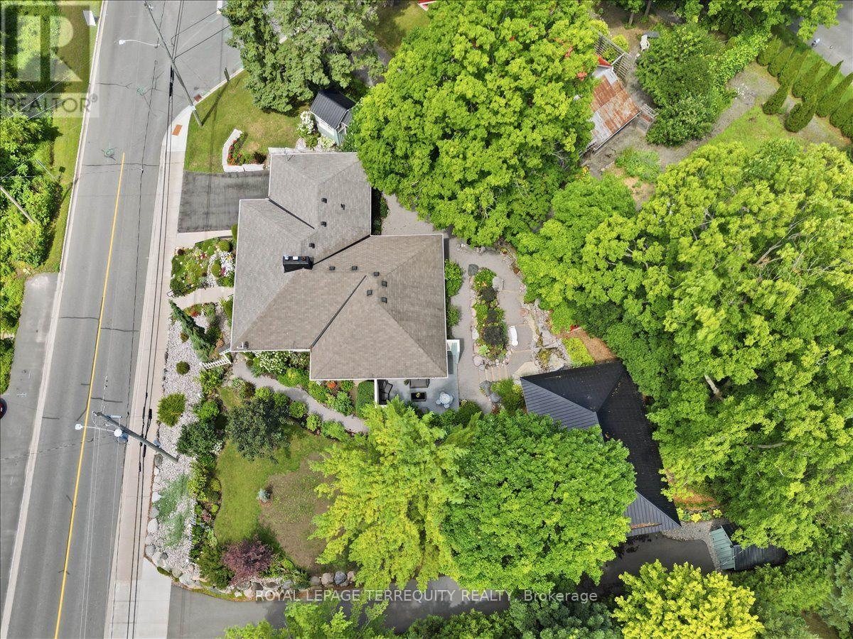 37 OLD HASTINGS ROAD - 42