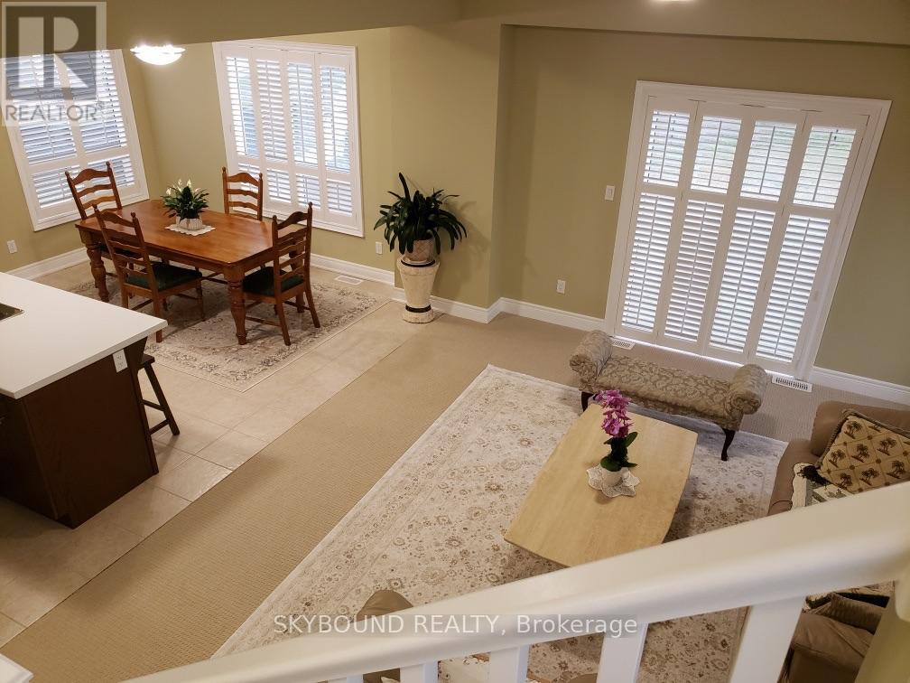 400 HUMMEL CRESCENT - 10