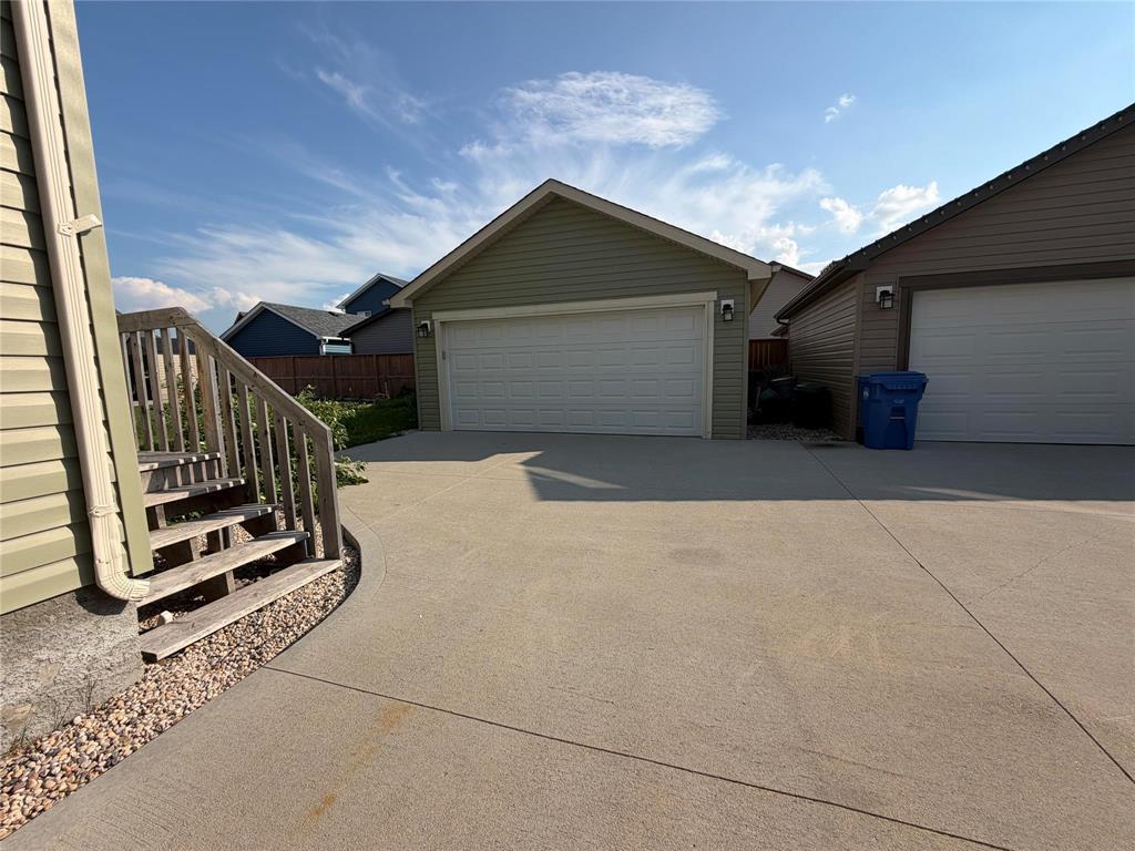 28 CANDLELIGHT Drive, La Salle, Manitoba, R0G0A2, La Salle, Manitoba — photo 5 of 5