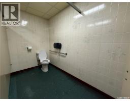 400 Grand Avenue, Indian Head, SK S0G2K0 Photo 36