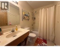 400 Grand Avenue, Indian Head, SK S0G2K0 Photo 72