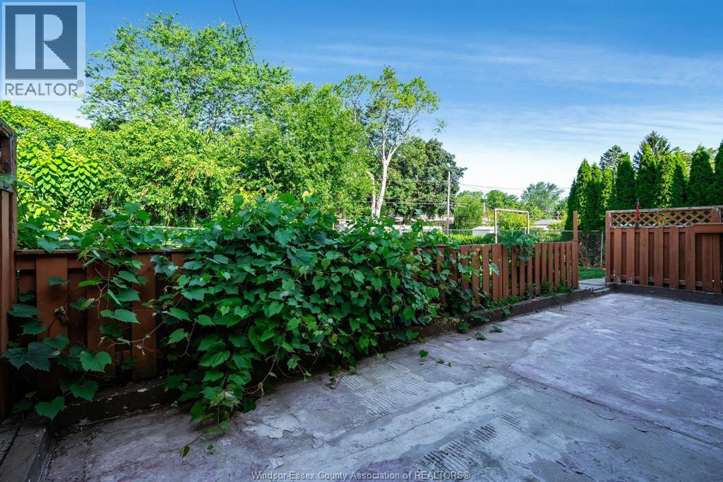 23 Garrison AVENUE - 34