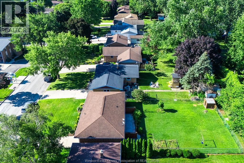 23 Garrison AVENUE - 43