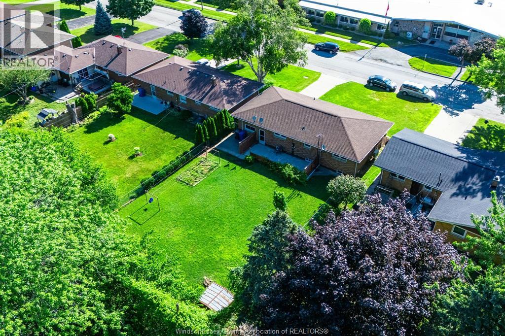 23 Garrison AVENUE - 47