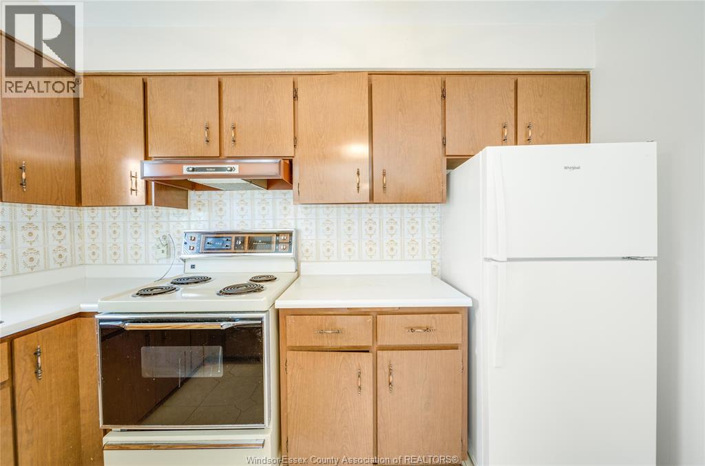 2506 LONGFELLOW AVENUE - 16