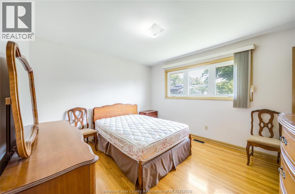 2506 LONGFELLOW AVENUE - 17