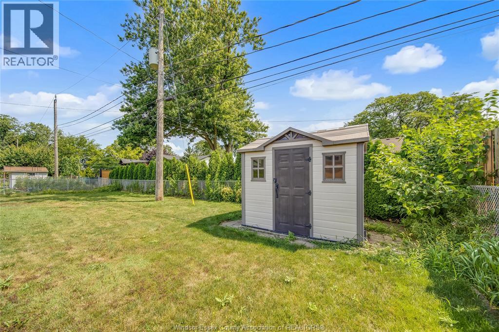 2506 LONGFELLOW AVENUE - 38