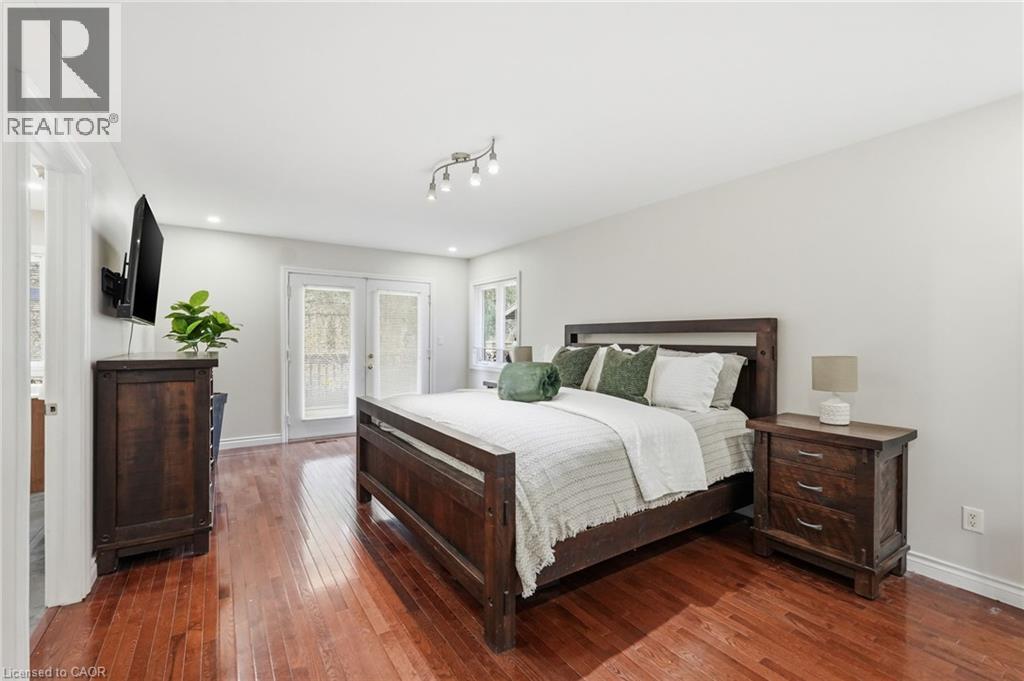19 CONCESSION 5 E - 18