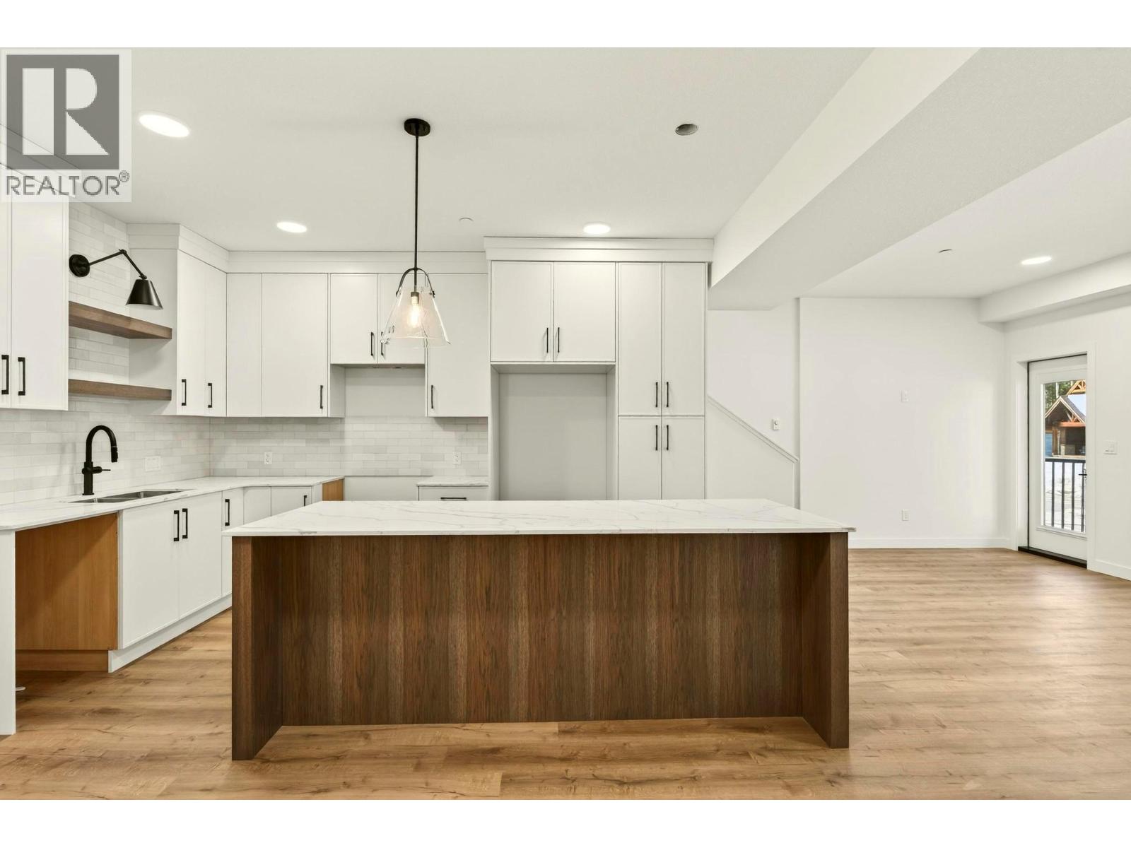 #3 1444 Granite Drive - 31