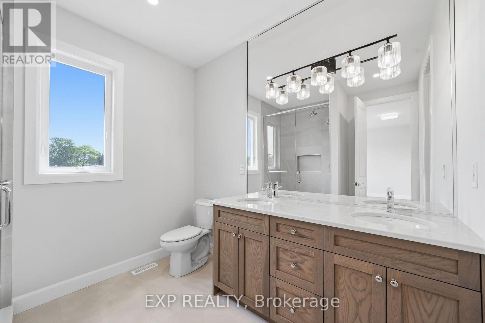 253 JOHN STREET - 23