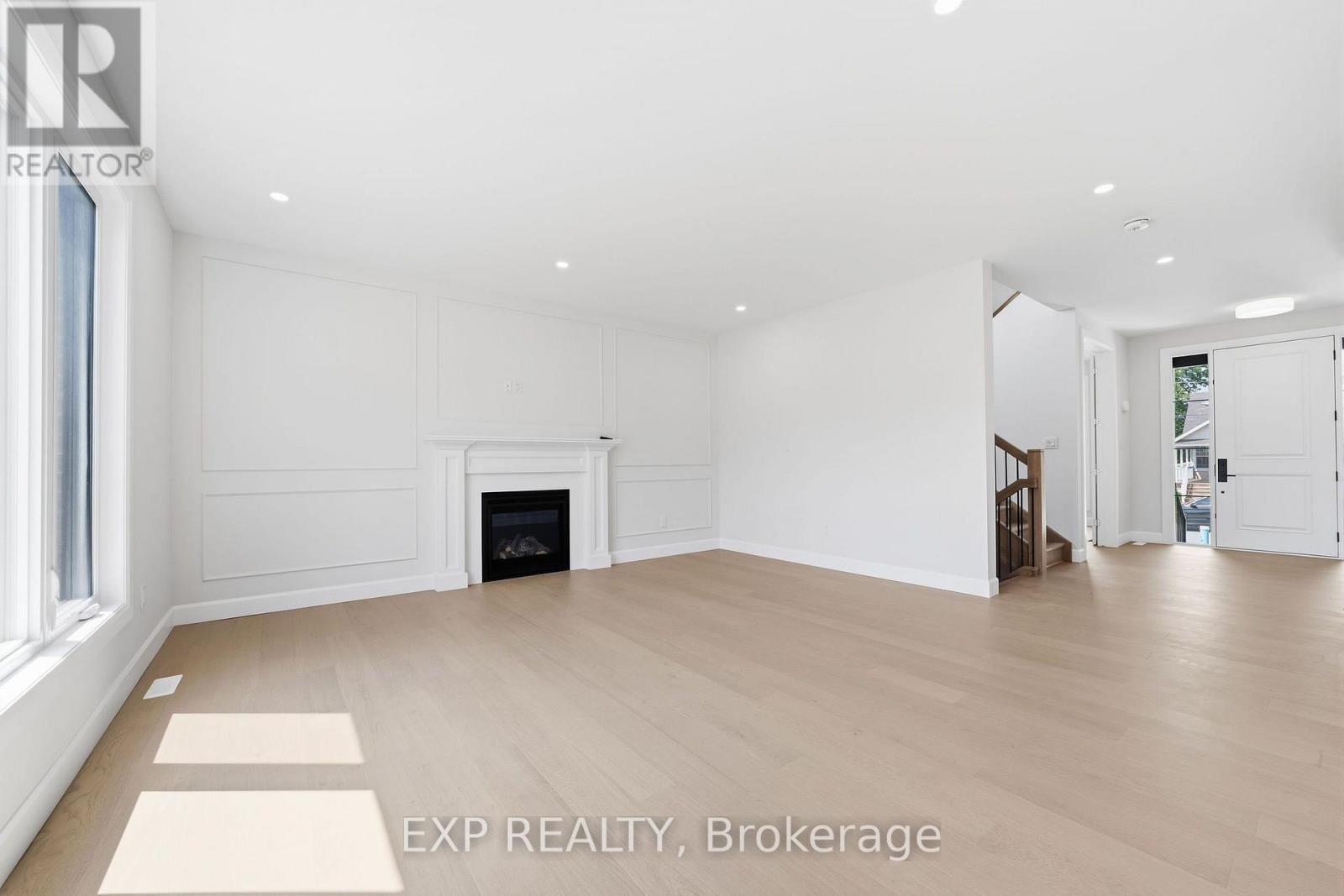 253 JOHN STREET - 15