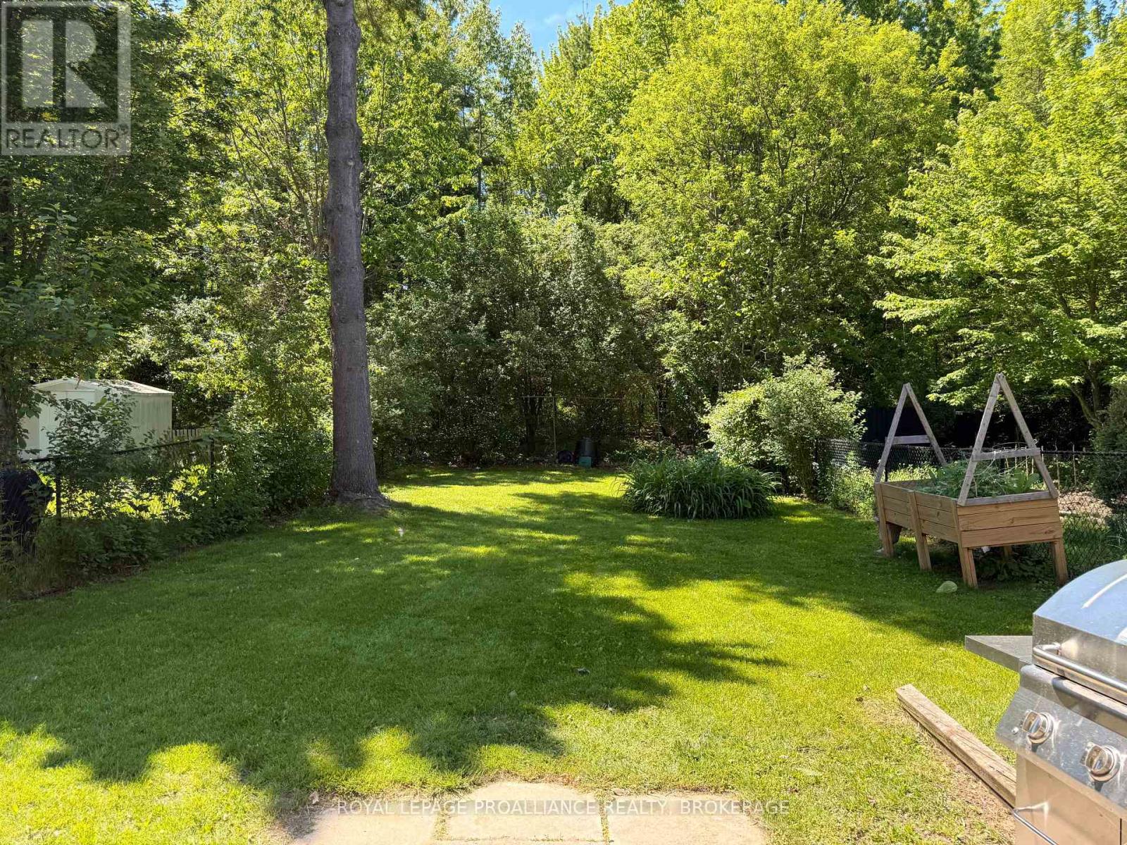 614 BARNSLEY CRESCENT - 28