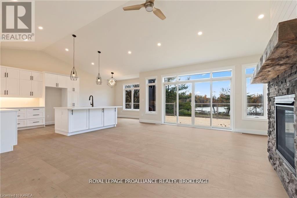 1888 SUNBURY ROAD - 8