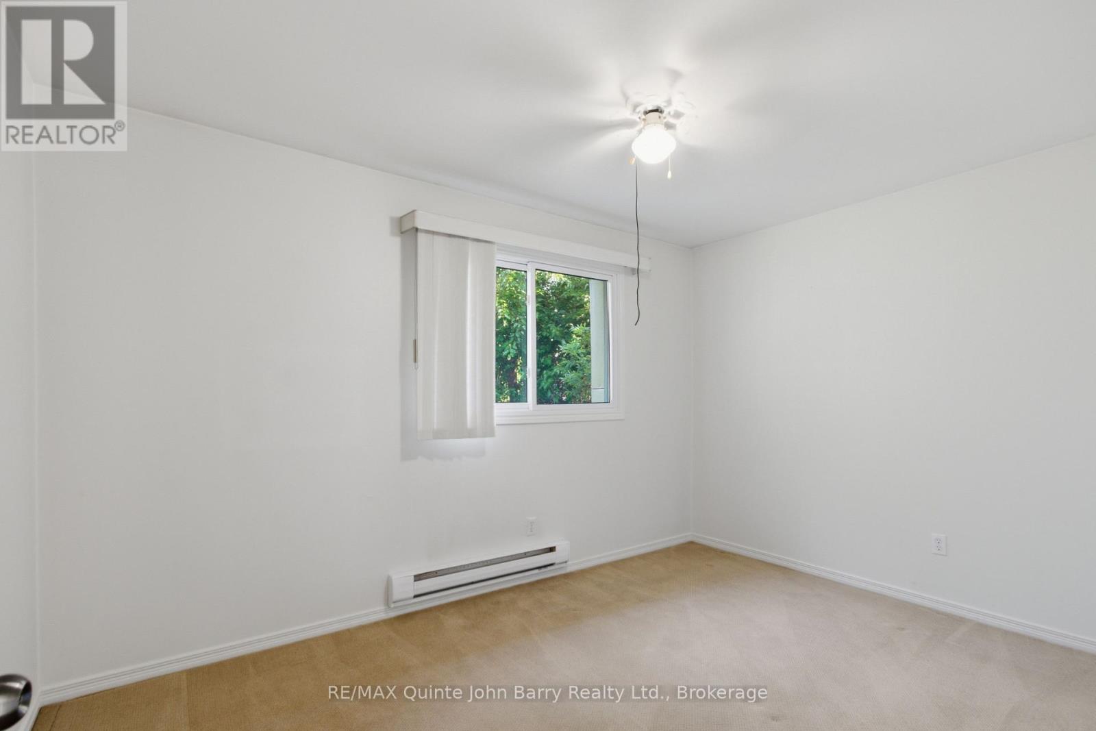 16 AUSTIN STREET - 14
