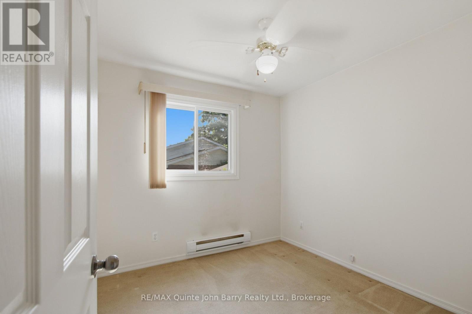16 AUSTIN STREET - 20
