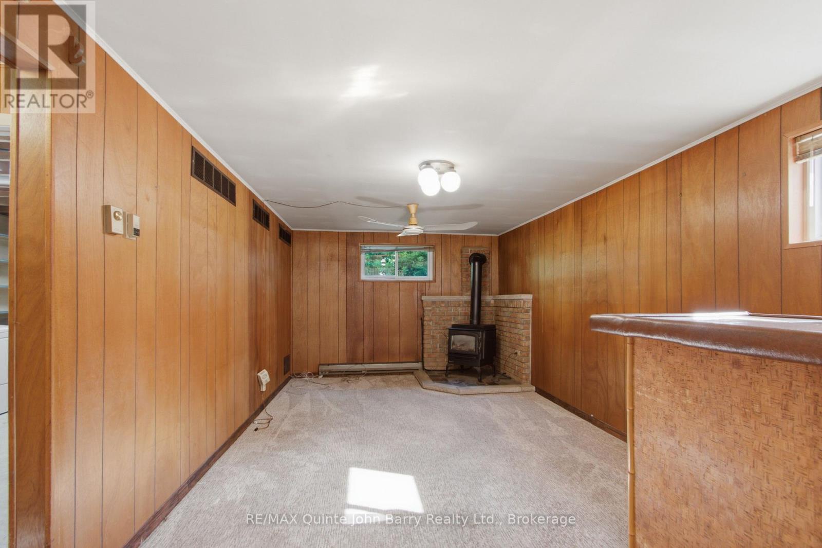 16 AUSTIN STREET - 21