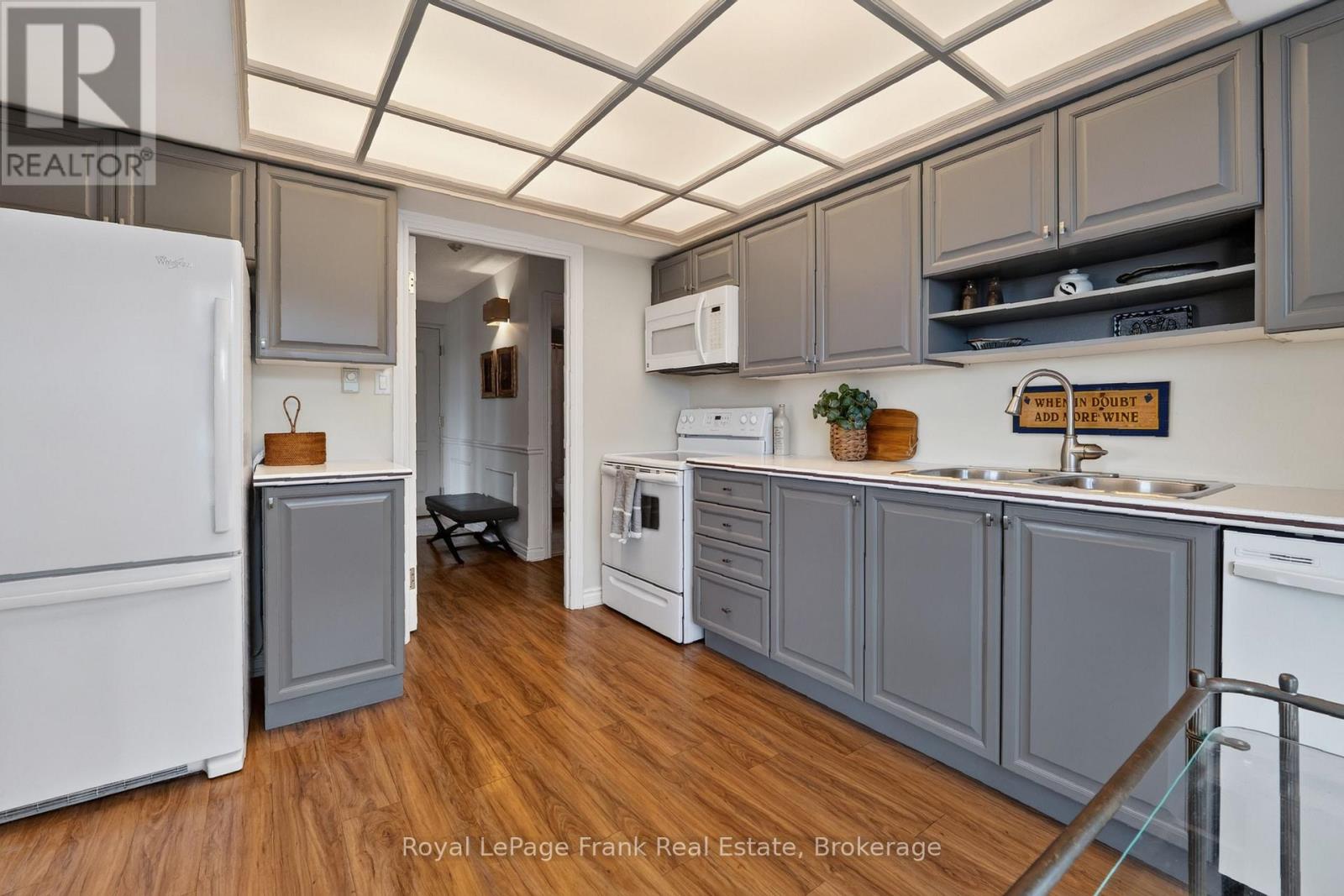 #408 50 RIVERMILL BOULEVARD - 22