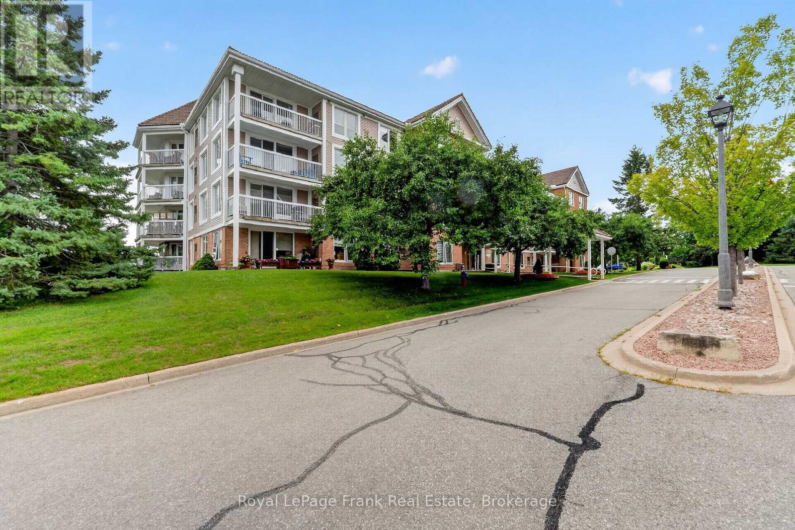 #408 50 RIVERMILL BOULEVARD - 4
