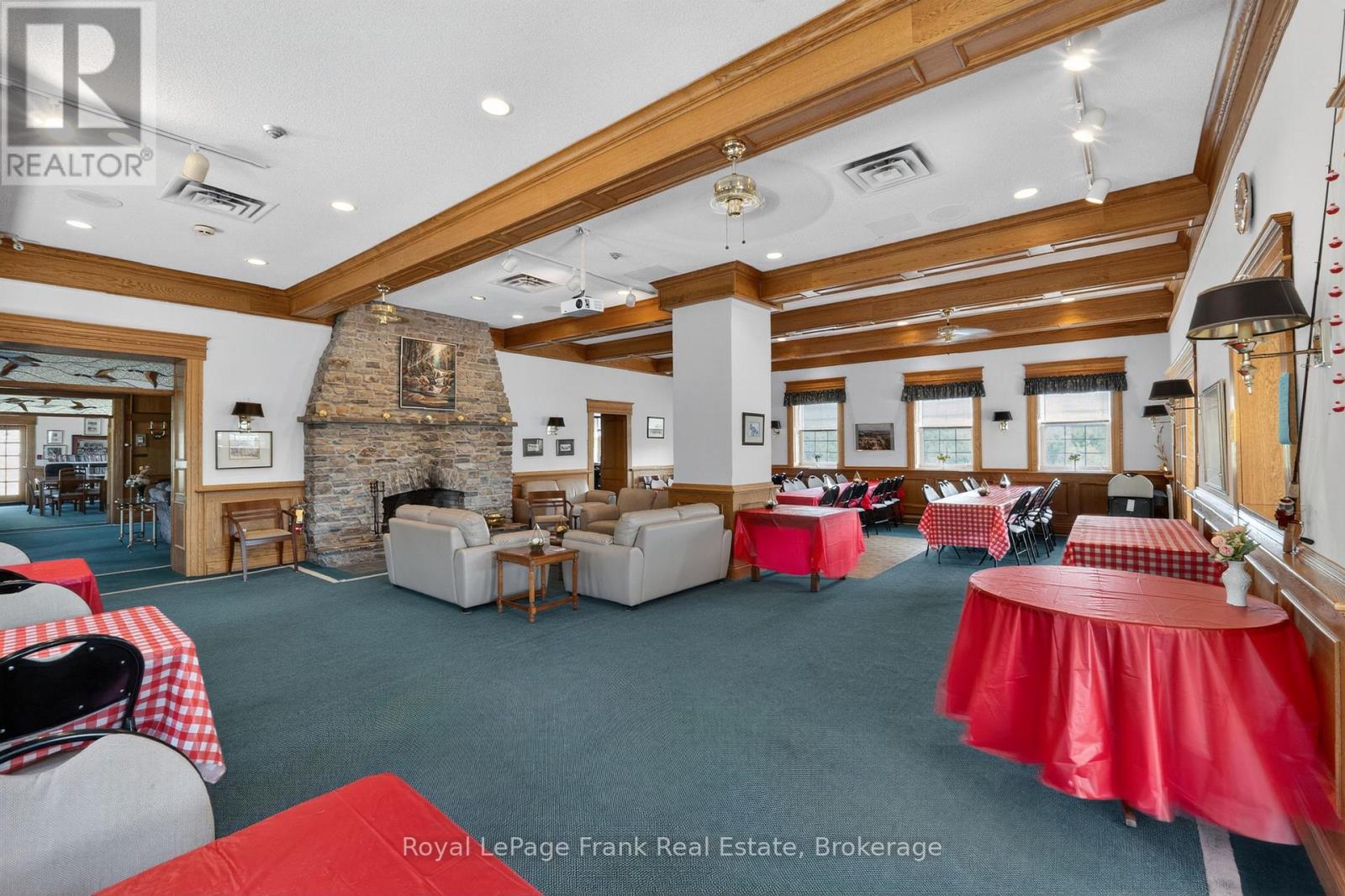 #408 50 RIVERMILL BOULEVARD - 41