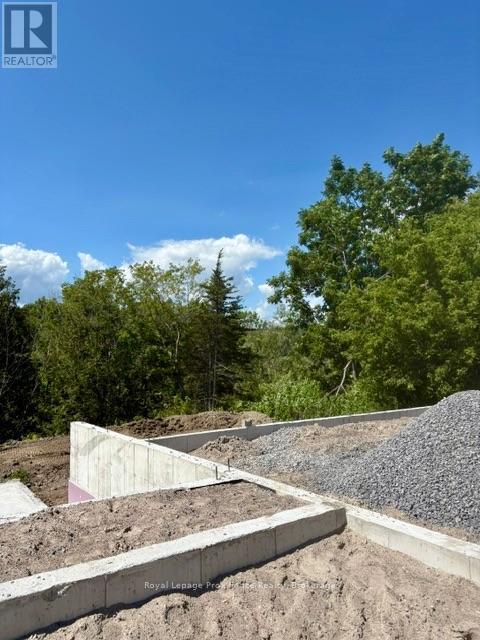 96 SANFORD STREET - 4