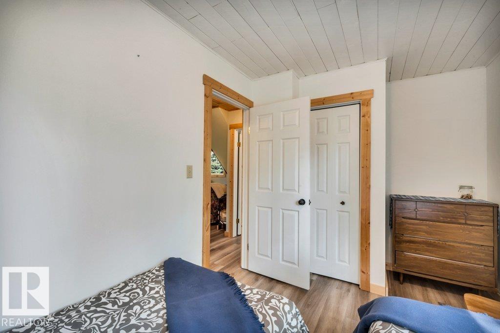 188 Lakeshore Drive, S.V. Grandview - Image 28