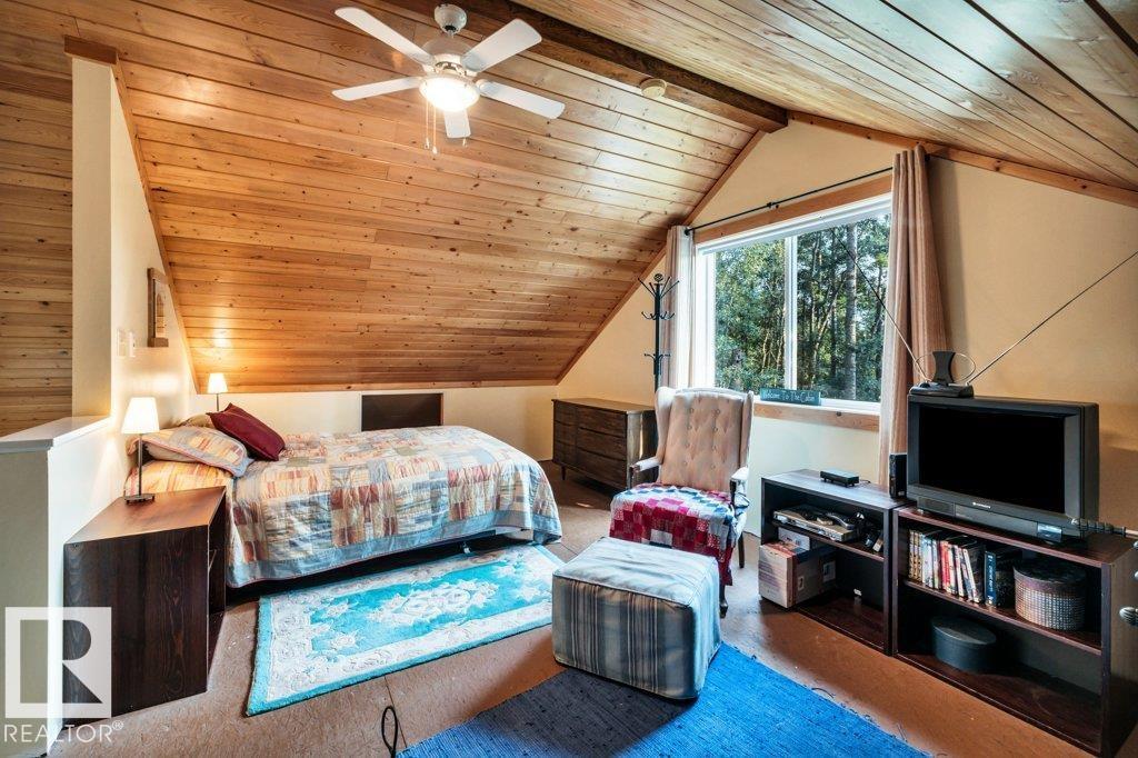 188 Lakeshore Drive, S.V. Grandview - Image 34