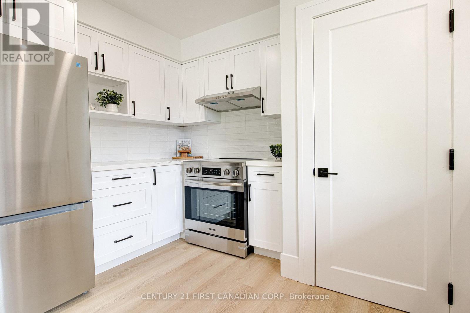 189 EIGHTH AVENUE - 12