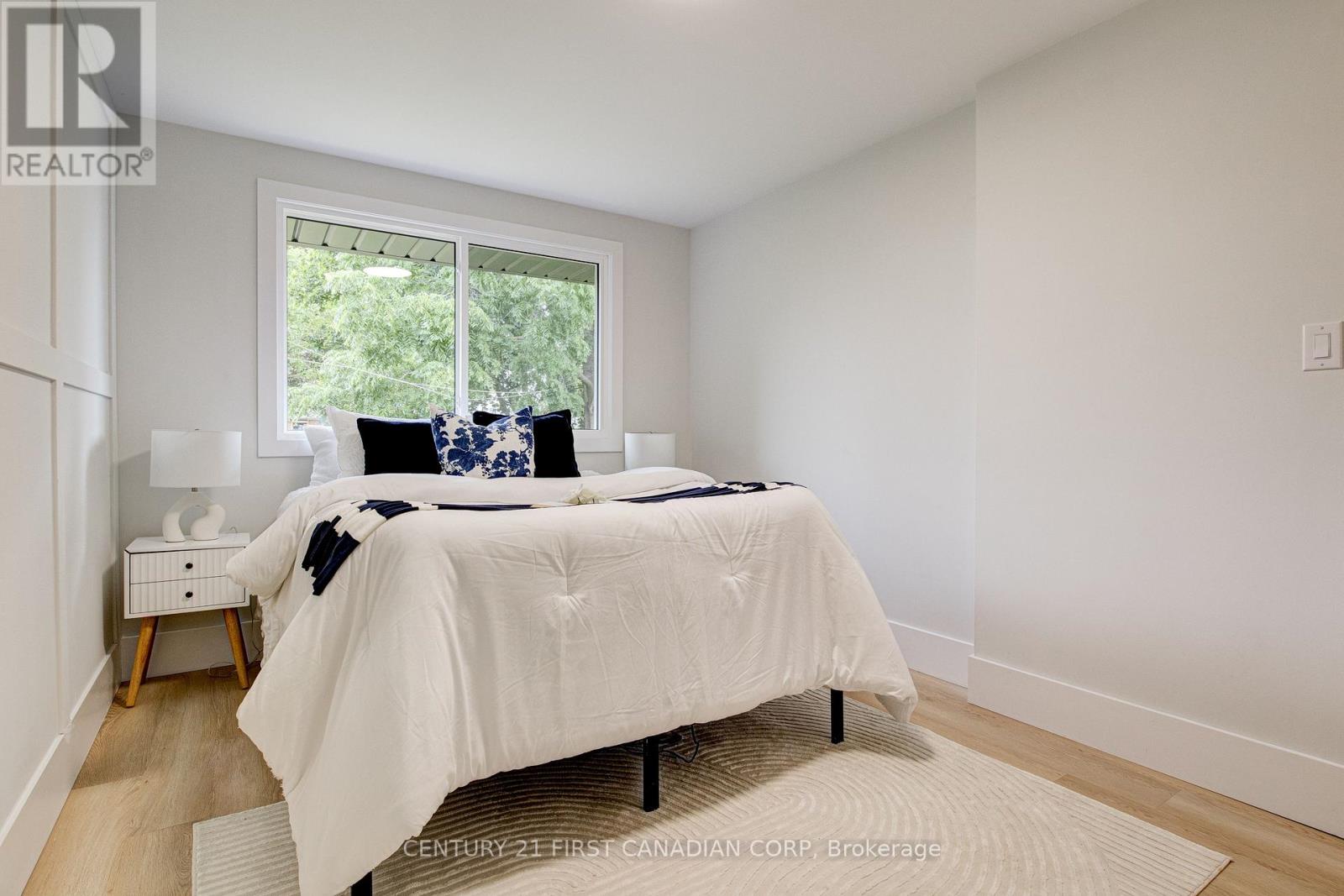 189 EIGHTH AVENUE - 23