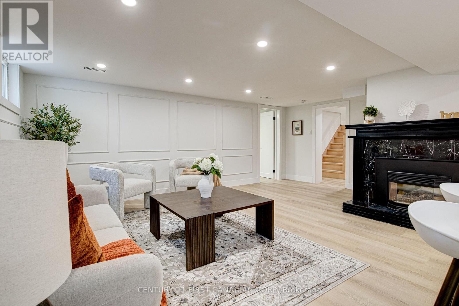 189 EIGHTH AVENUE - 36