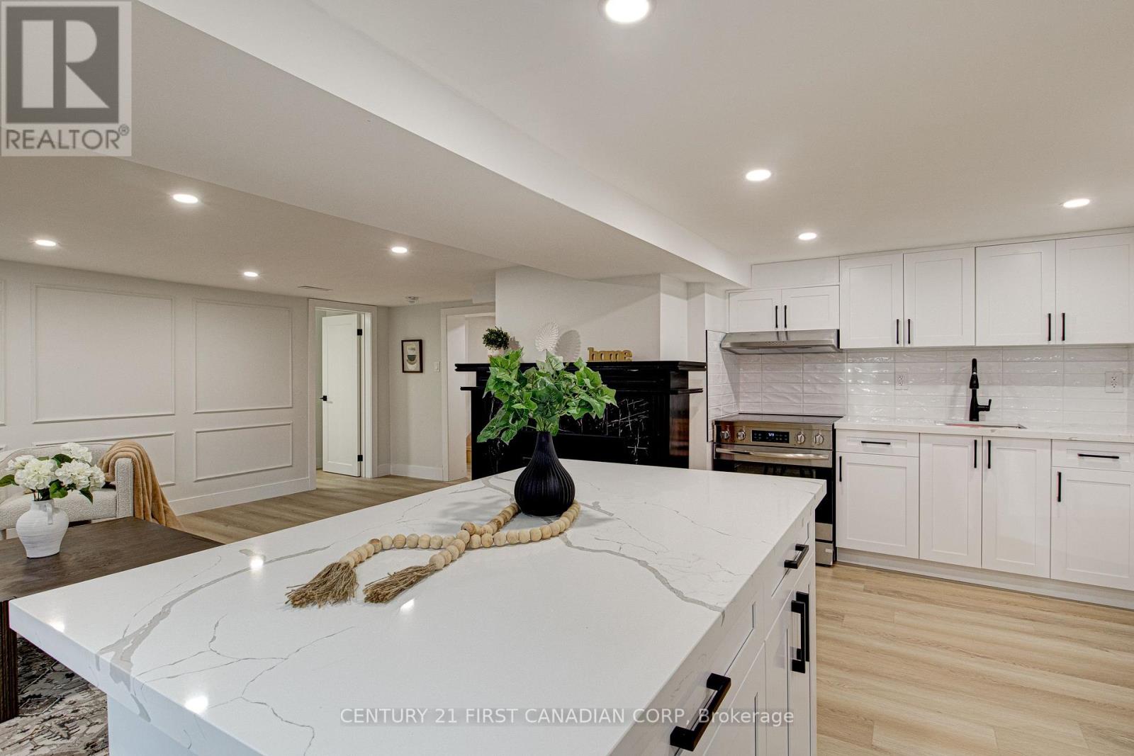189 EIGHTH AVENUE - 41