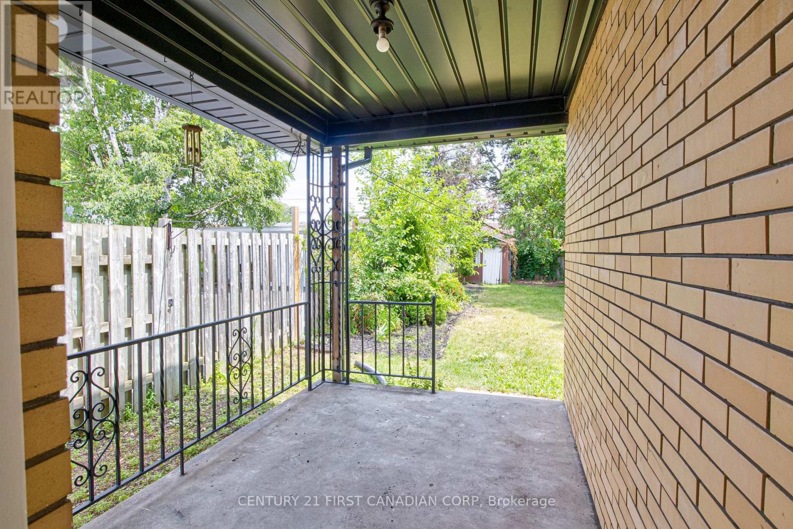 189 EIGHTH AVENUE - 47