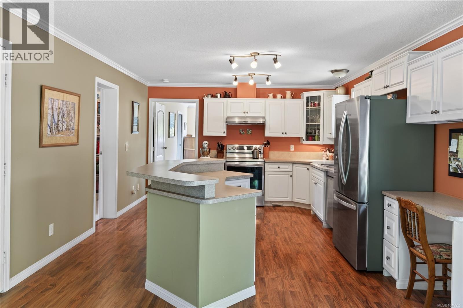 4394 Telegraph Rd - 78
