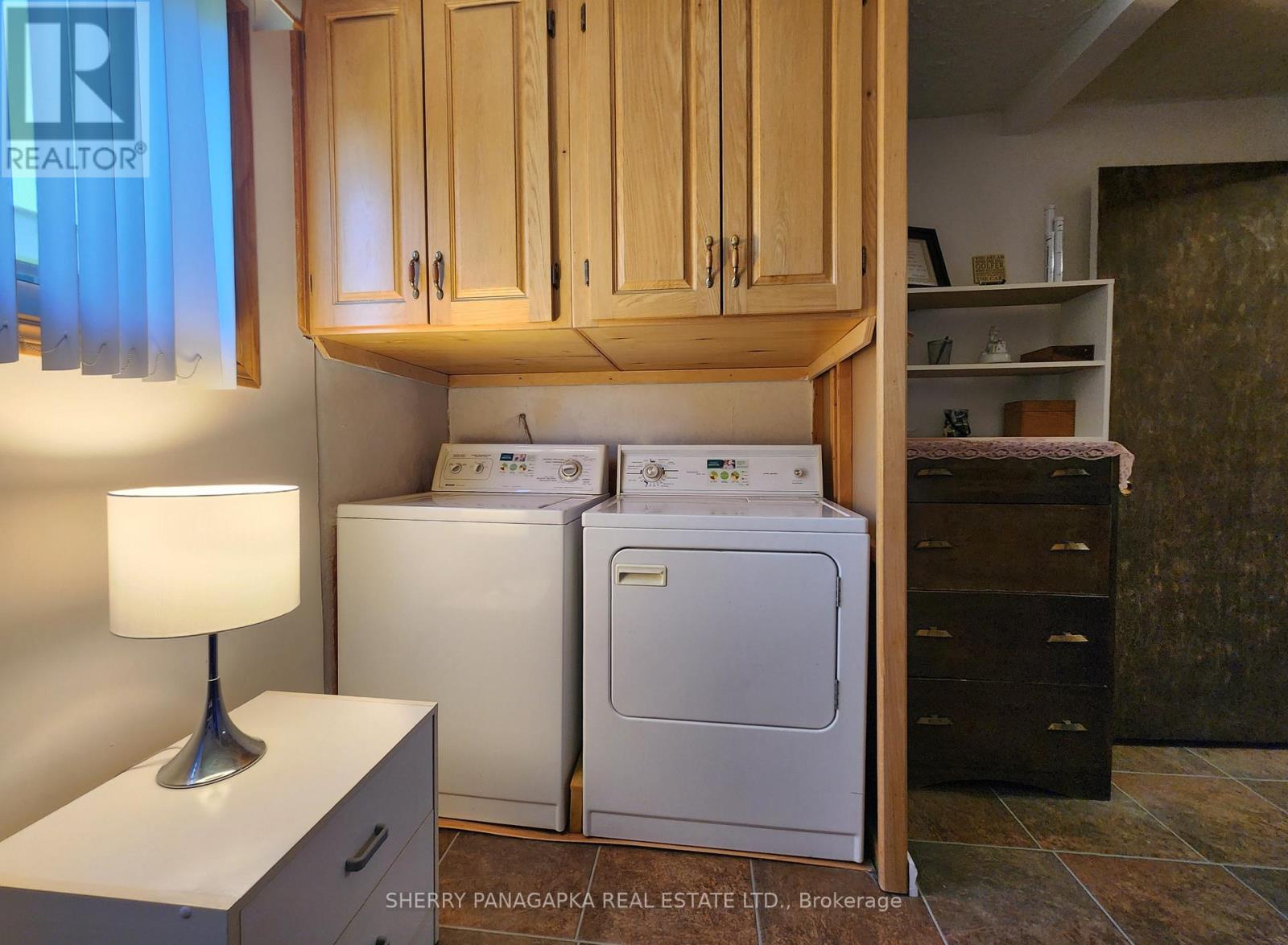 8 MCPHEE AVENUE - 14