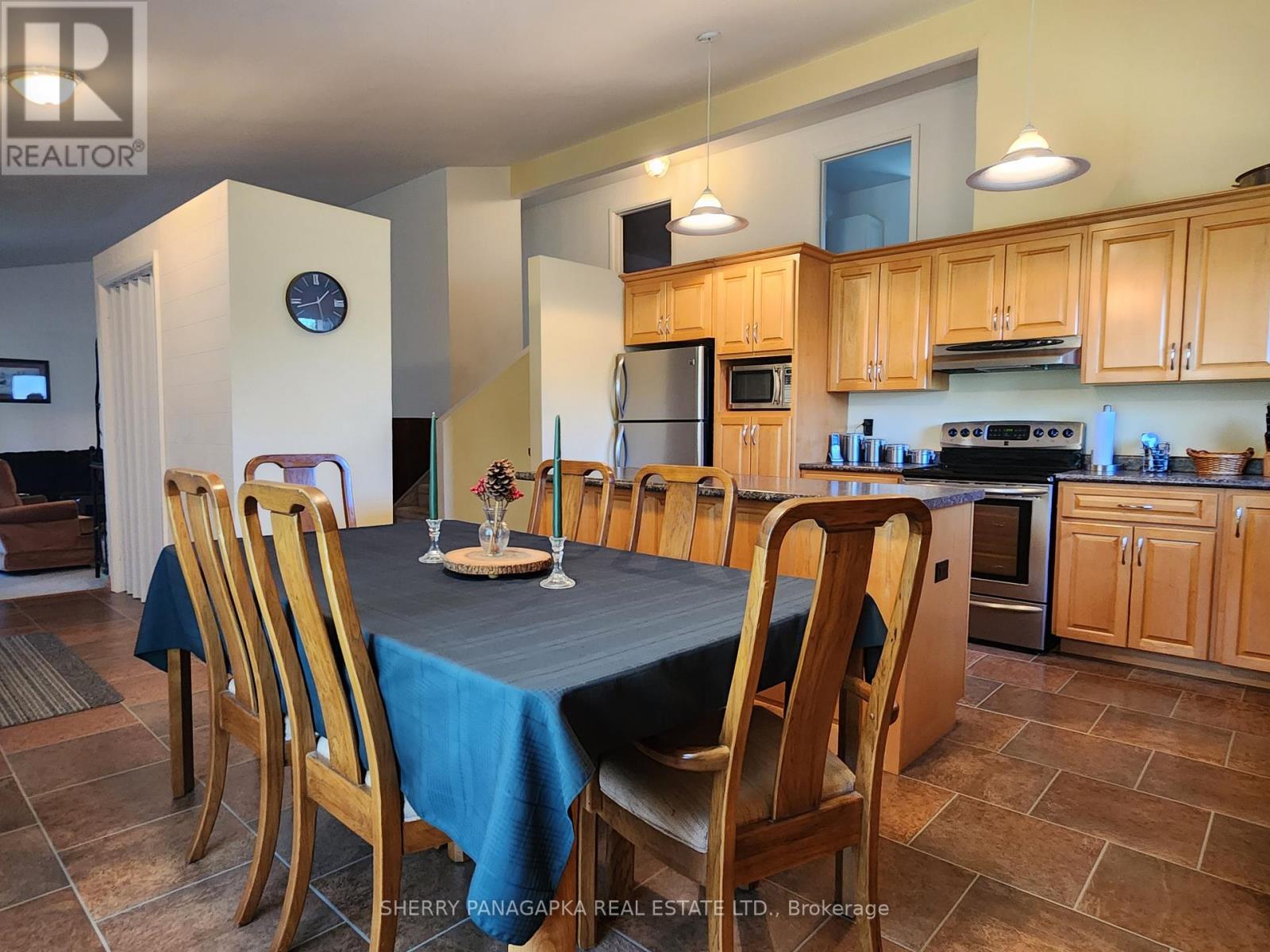 8 MCPHEE AVENUE - 20