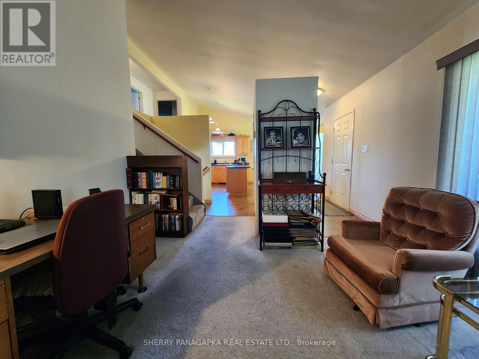 8 MCPHEE AVENUE - 23