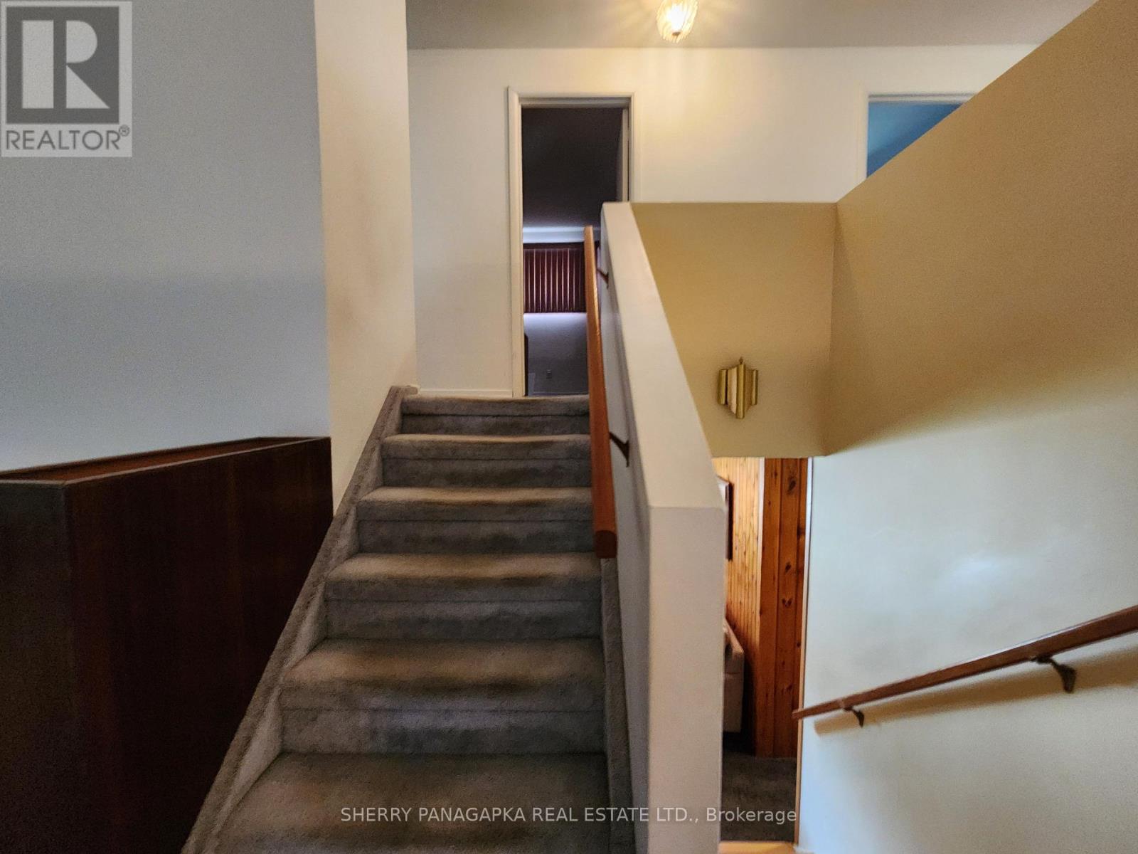 8 MCPHEE AVENUE - 27