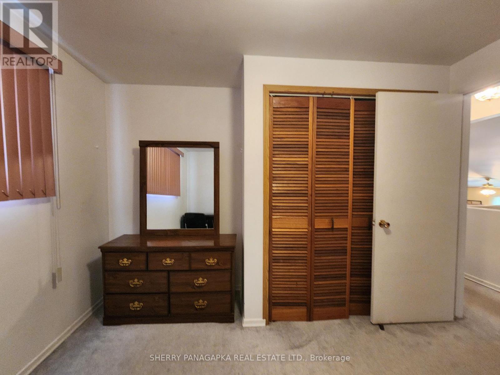 8 MCPHEE AVENUE - 36