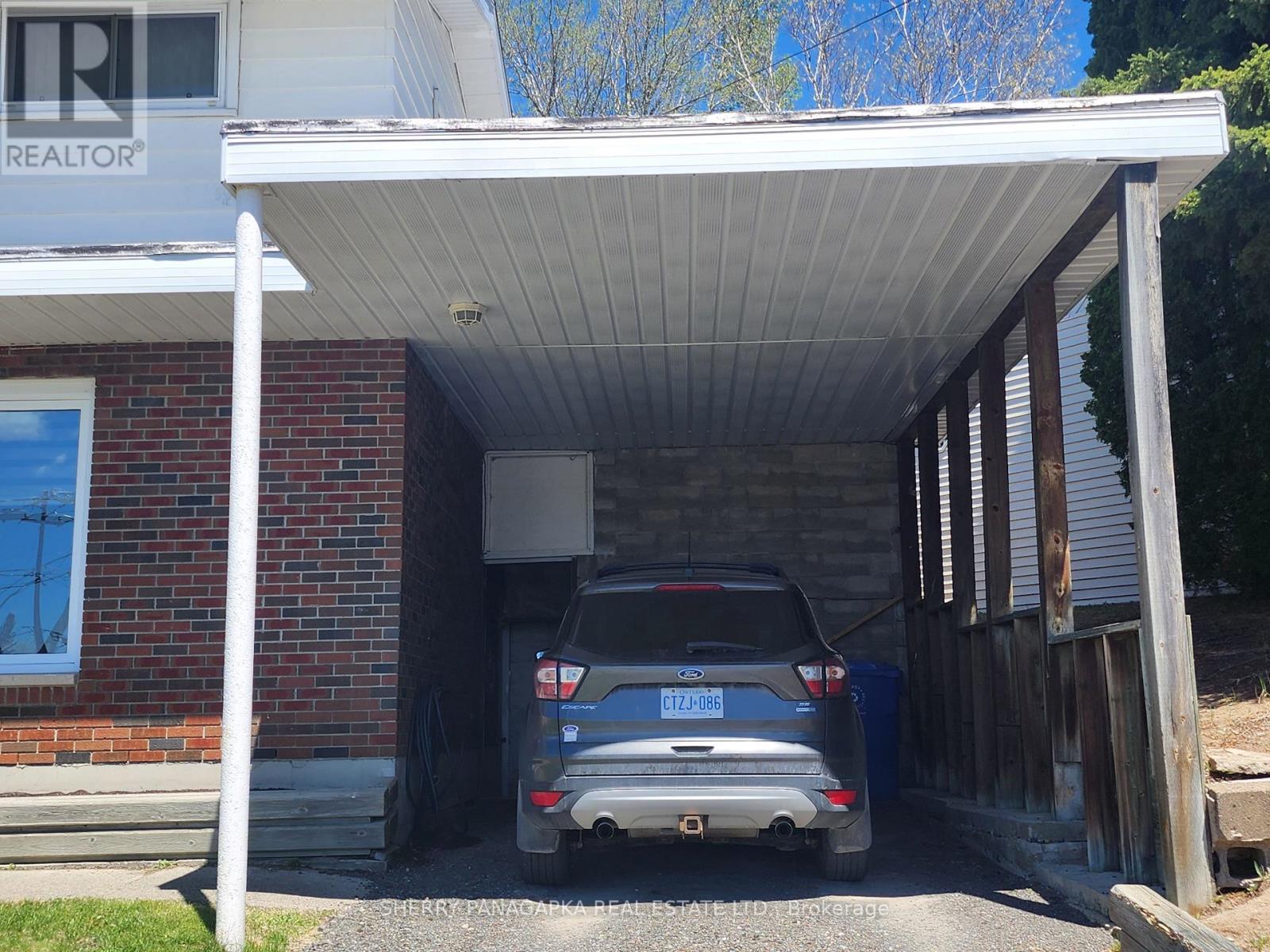 8 MCPHEE AVENUE - 43