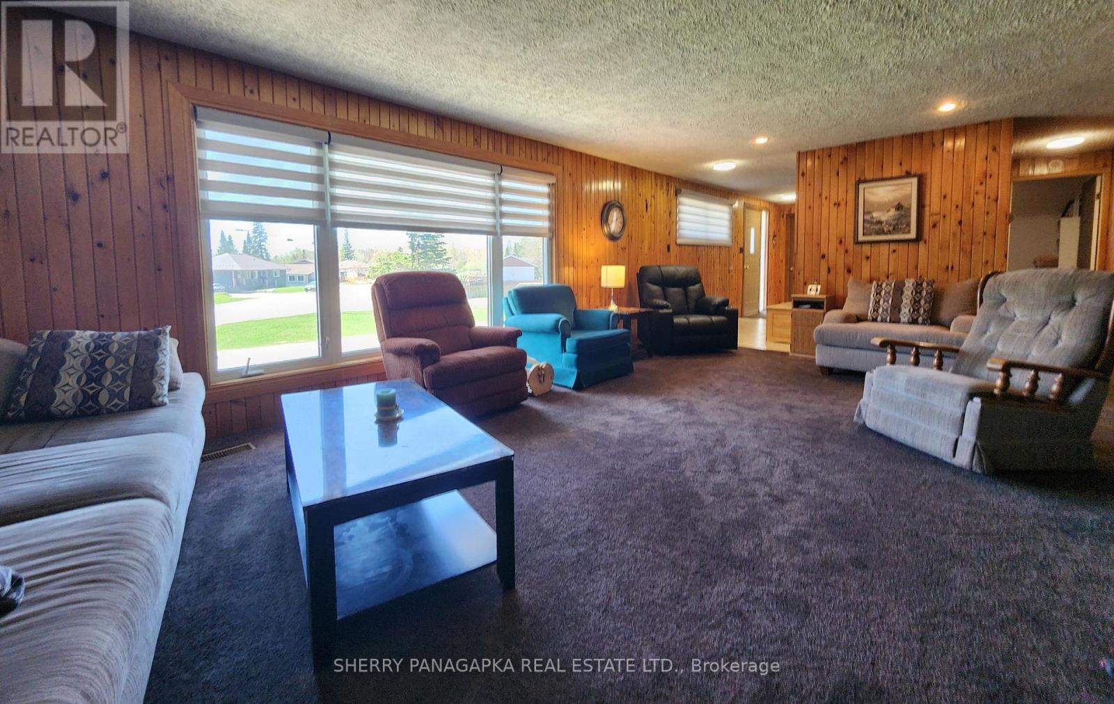 8 MCPHEE AVENUE - 9