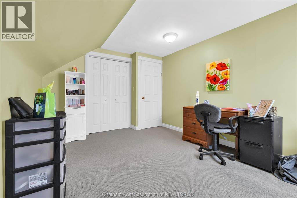 4979 Lambton LINE - 31
