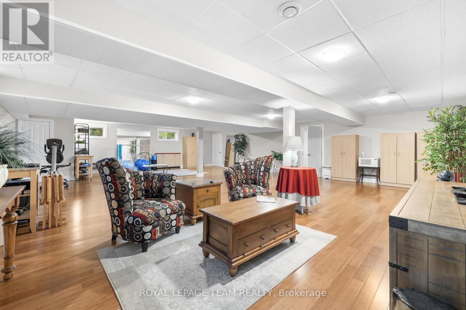 6810 PEBBLE TRAIL WAY - 28