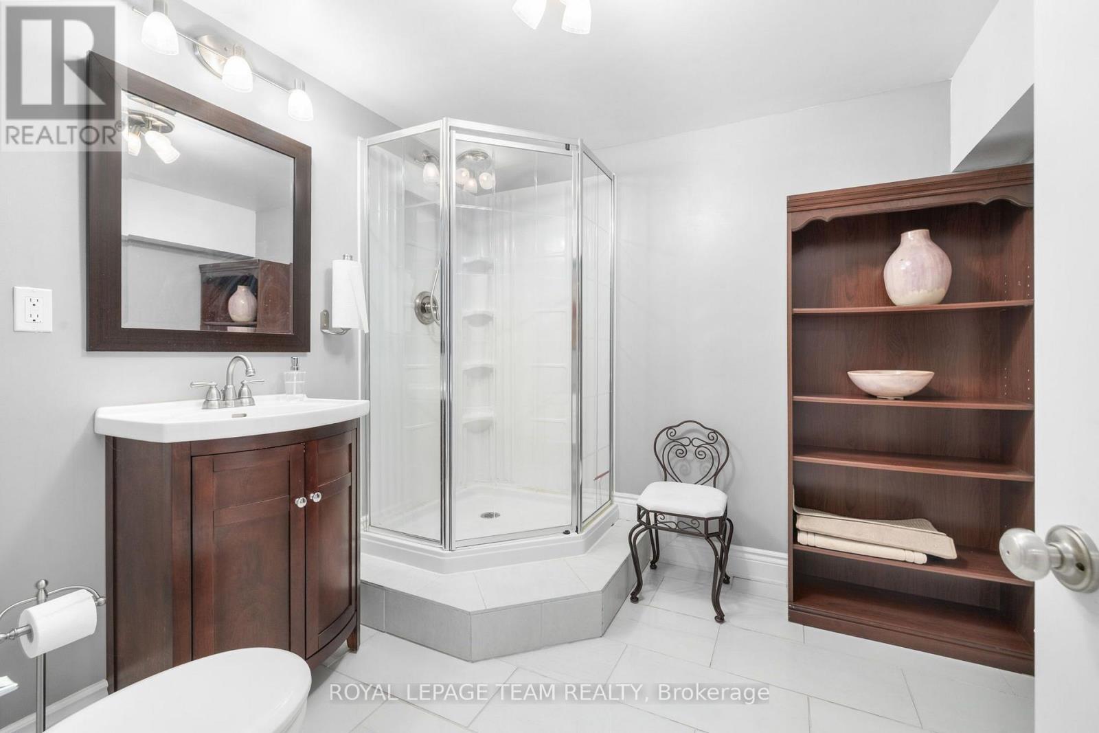 6810 PEBBLE TRAIL WAY - 30