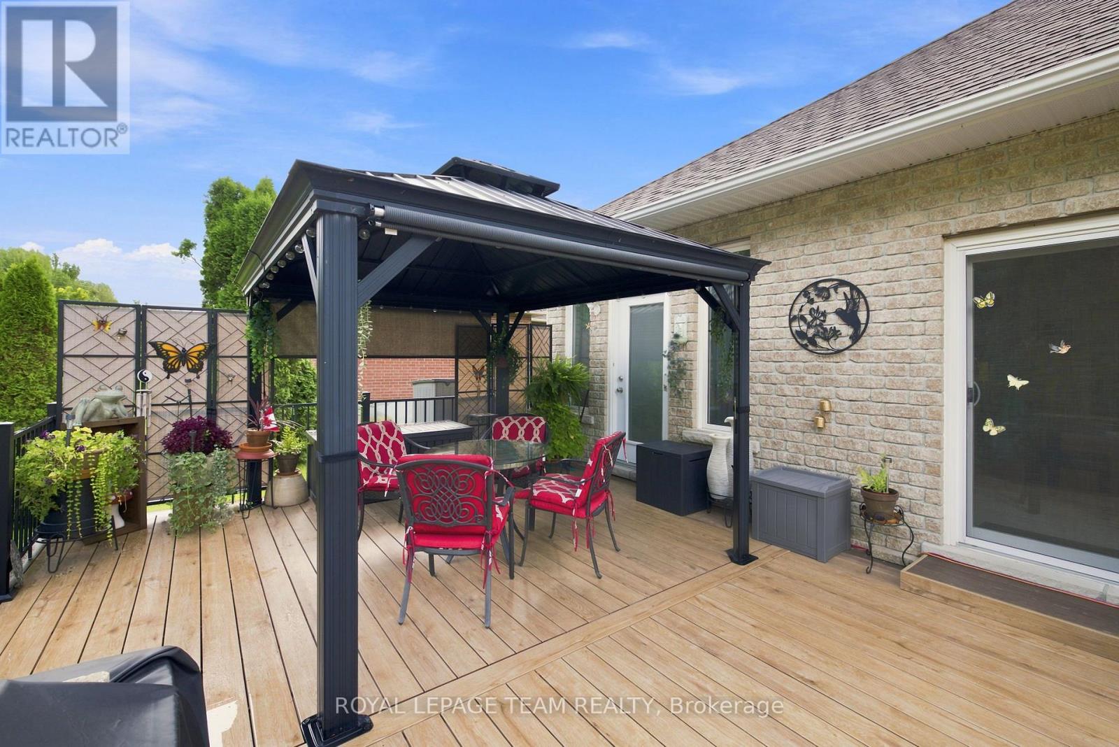 6810 PEBBLE TRAIL WAY - 34