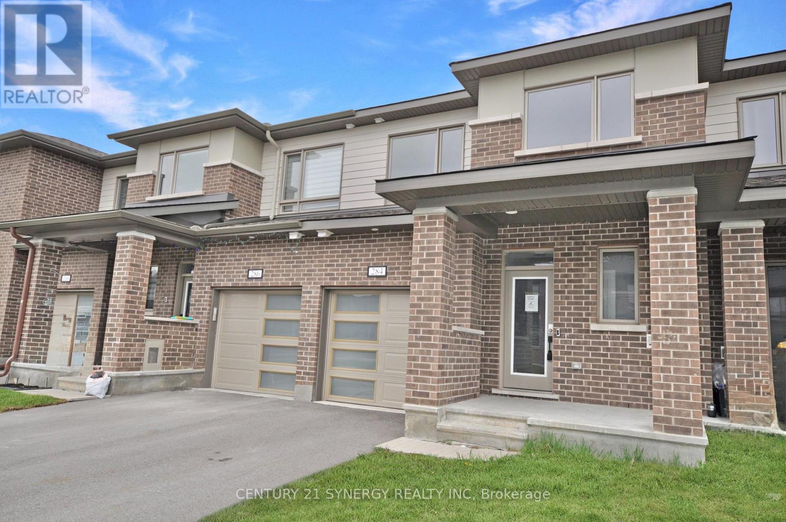 284 ORMISTON CRESCENT - 34